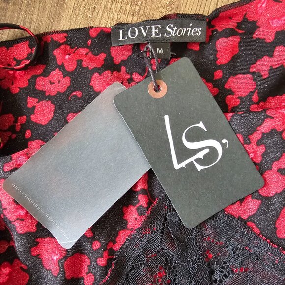 NWT!! Love Stories Camelia Spaghetti Strap Lace-Trim Cami Tank, M, Bordeaux - Picture 5 of 8